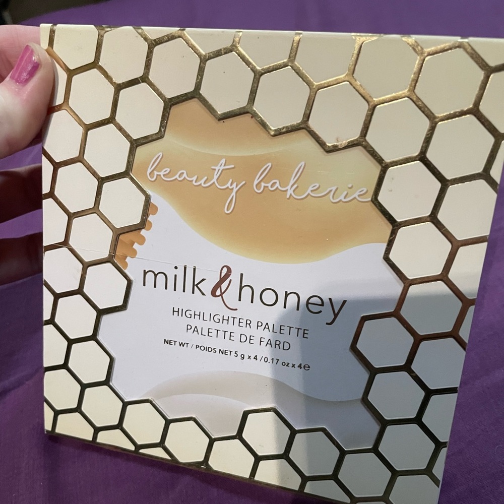 Beauty Bakerie Milk & Honey Highlighter Palette